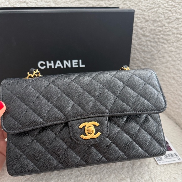 Doubla flap small size bag black leather caviar gold brand new full box - Picture 6 of 14